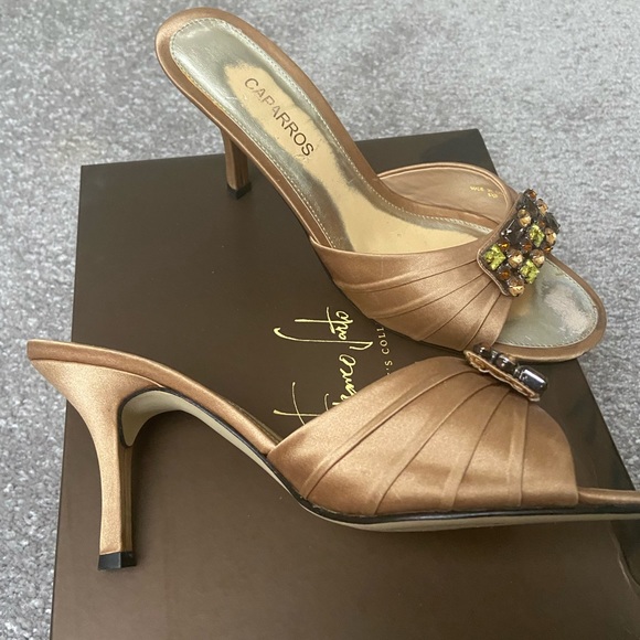 Caparros bronze silk high heel sandals with rhinestones size 8.5 Worn on… - Picture 2 of 13